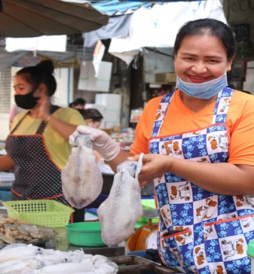 Credit ONBNEWS Trat Travel Attraction Night Market 04