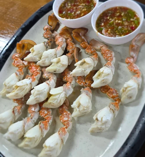 กรรเชียงปู ร้านธัญรัต ซีฟู้ด