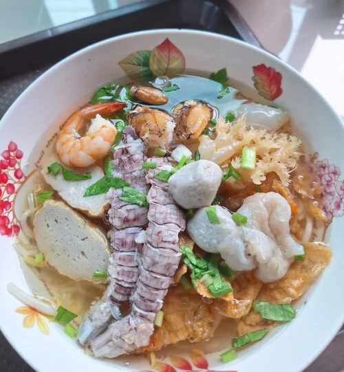 ก๋วยเตี๋ยวทะเล ร้านสุขใจก๋วยเตี๋ยวกั้ง